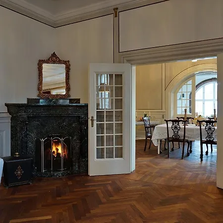 Frederiksberg Mansion B&B-3
